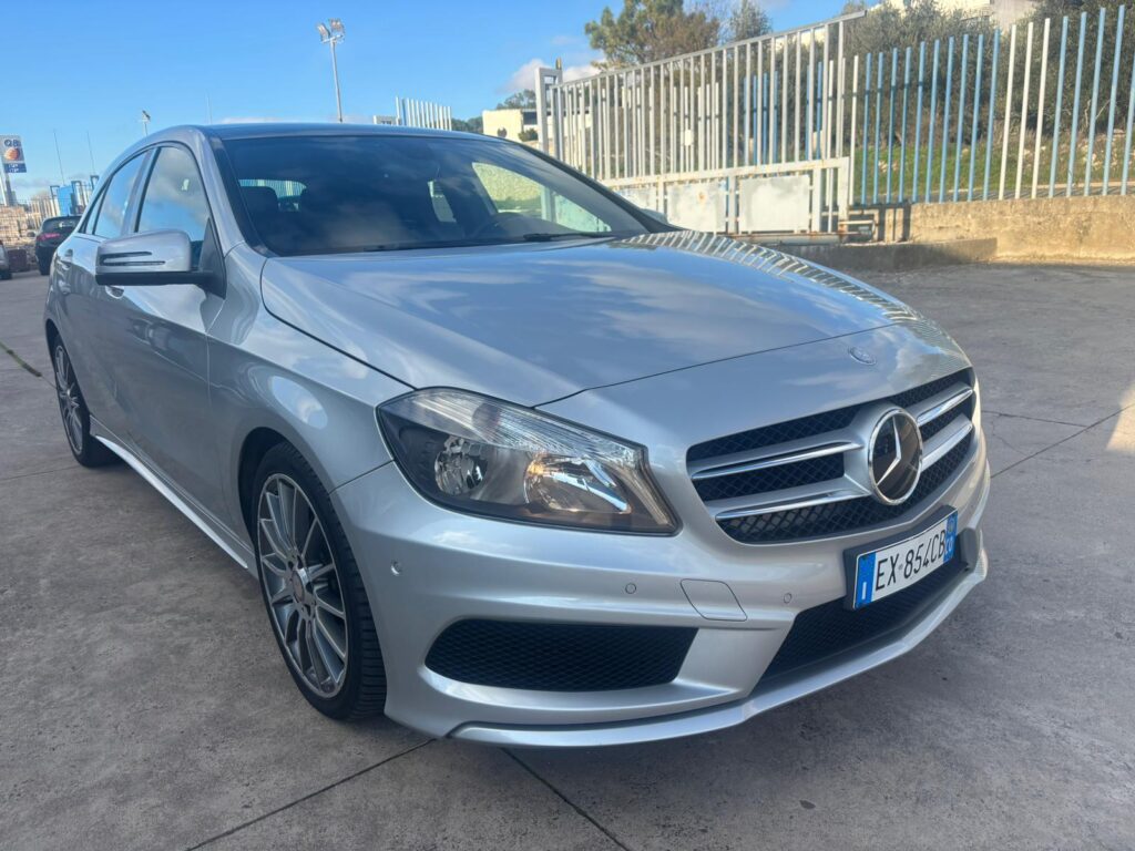 Mercedes-Benz Mercedes-benz A 200 d Premium