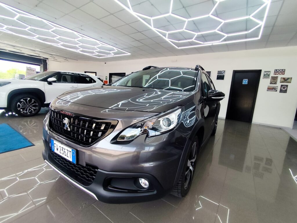 Peugeot 2008 GT LINE